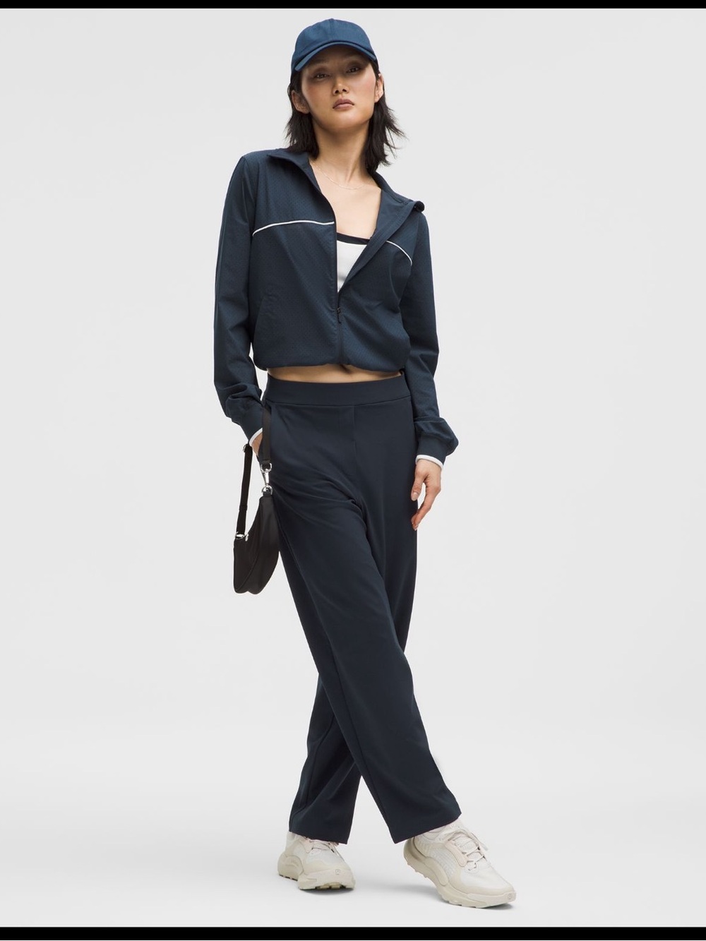 NWT Lululemon Daydrift High-Rise Tapered Trouser Short / True Navy